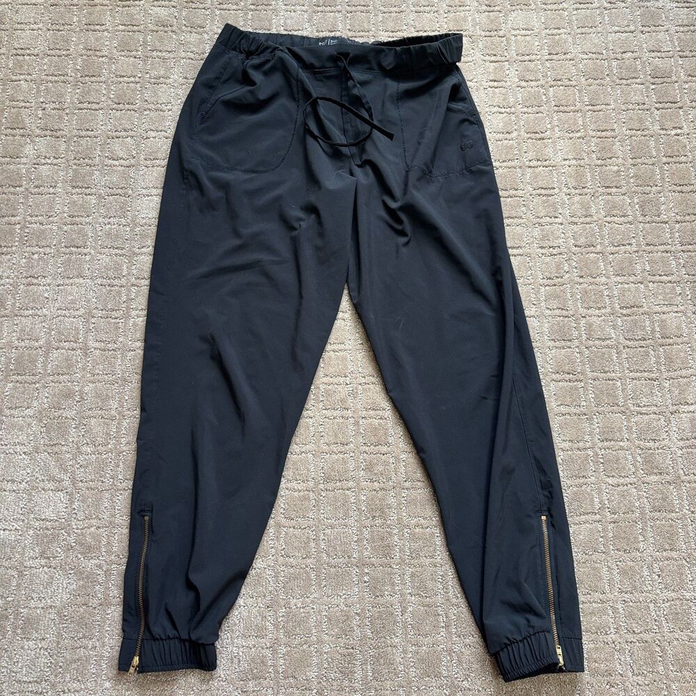 Albion Fit Jetsetters Pants Joggers Women's Medium Black Athletic Casual *READ*